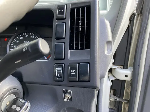 日産 アトラス BKG-ALR85AN(2WD)の写真43