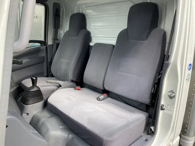 日産 アトラス BKG-ALR85AN(2WD)の写真47