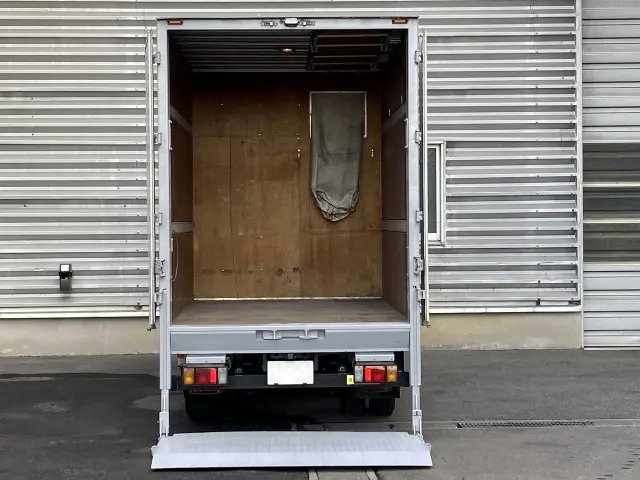 マツダ タイタン TKG-LJR85AN(2WD)の写真4