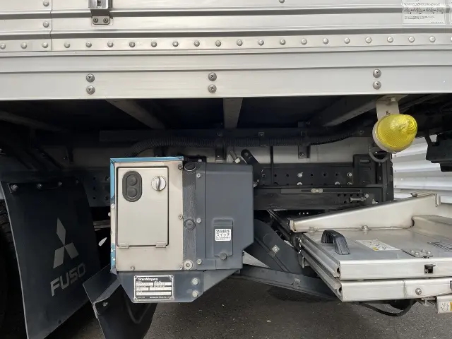 三菱 キャンター TPG-FEB50(2WD)の写真10