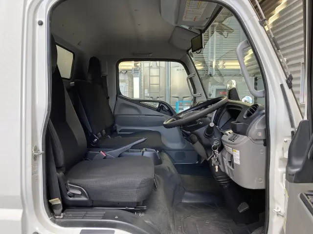 三菱 キャンター TPG-FEB50(2WD)の写真38