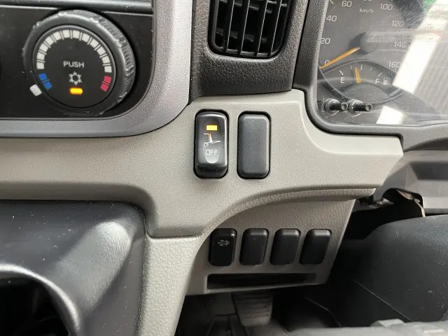 三菱 キャンター TPG-FEB50(2WD)の写真41