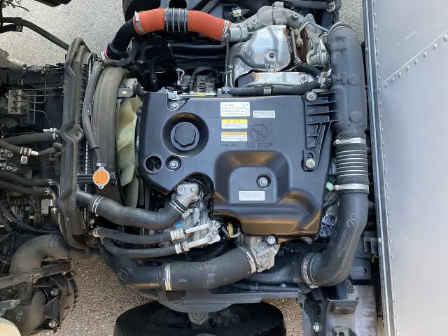 いすゞ エルフ TRG-NJR85AN(2WD)の写真6