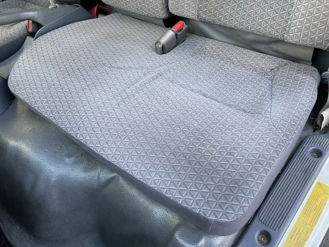 いすゞ エルフ 2RG-NLR88AN(2WD)の写真41