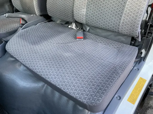 いすゞ エルフ TRG-NJR85AN(2WD)の写真44