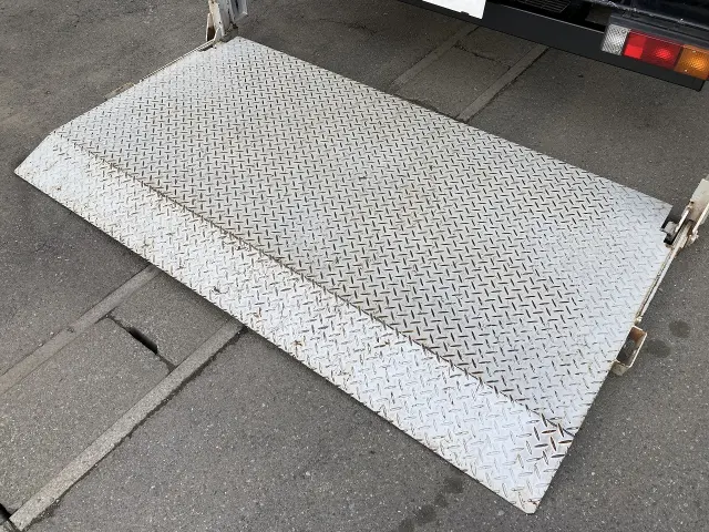 日産 アトラス TRG-FEB5W(2WD)の写真6