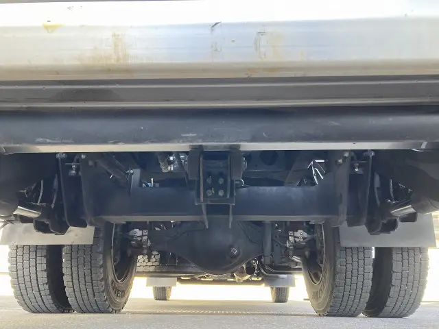 いすゞ エルフ 2RG-NPR88YN(2WD)の写真13