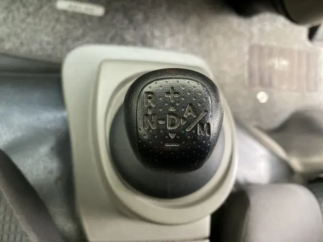 日産 アトラス SKG-TZ2F24(2WD)の写真17