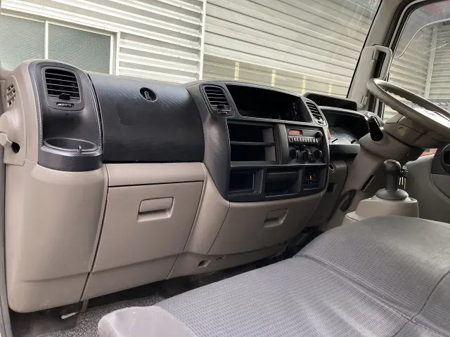 日産 アトラス SKG-TZ2F24(2WD)の写真19