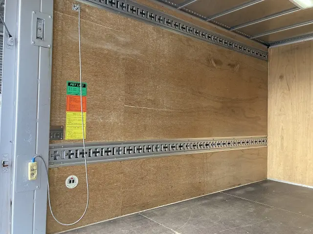 日産 アトラス SKG-TZ2F24(2WD)の写真21