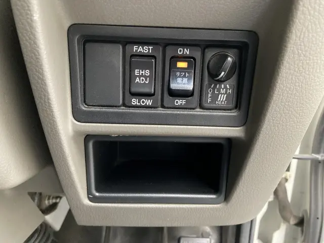 日産 アトラス SKG-TZ2F24(2WD)の写真39