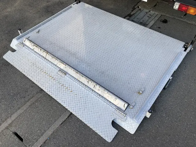 トヨタ ダイナ LDF-KDY231(2WD)の写真5