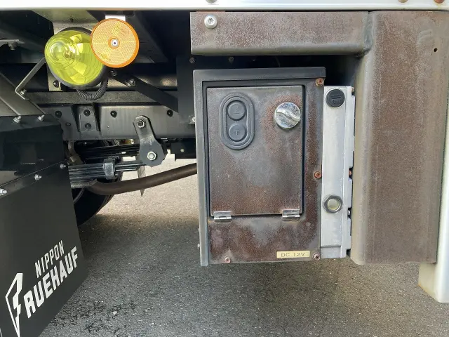 トヨタ ダイナ LDF-KDY231(2WD)の写真9