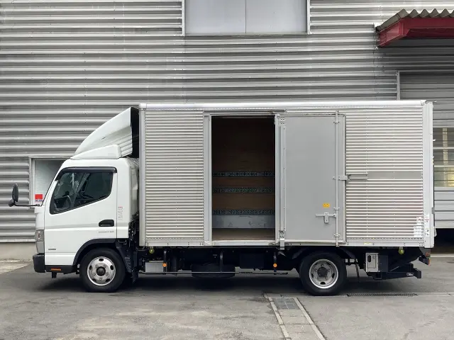 三菱 キャンター 2PG-FEB50(2WD)の写真3