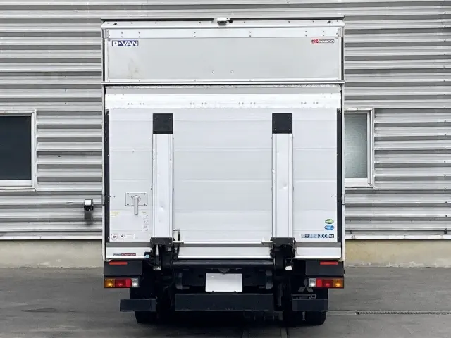三菱 キャンター 2PG-FEB50(2WD)の写真4