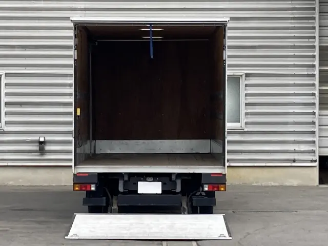 三菱 キャンター 2PG-FEB50(2WD)の写真5