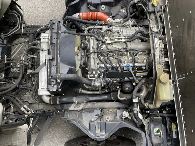 三菱 キャンター 2PG-FEB50(2WD)の写真7