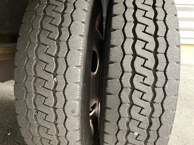 三菱 キャンター 2PG-FEB50(2WD)の写真14