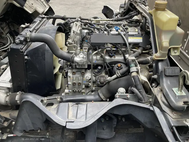 三菱 キャンター 2PG-FEB50(2WD)の写真32