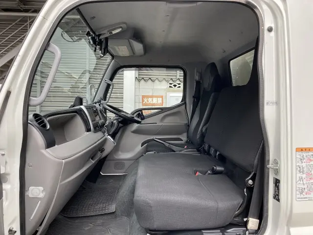 三菱 キャンター 2PG-FEB50(2WD)の写真44