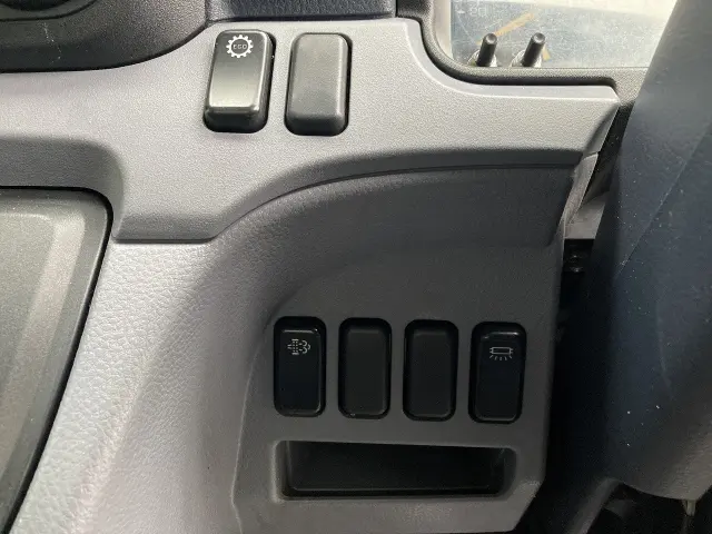 三菱 キャンター TKG-FBA20(2WD)の写真41