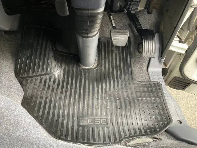 三菱 キャンター TKG-FBA20(2WD)の写真42