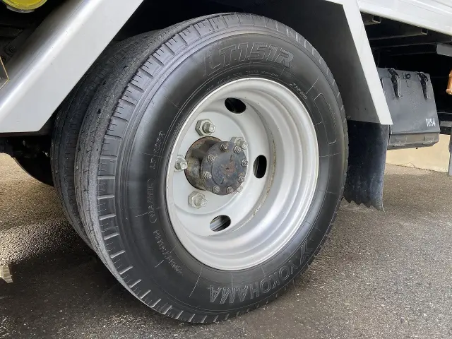 いすゞ エルフ TKG-NMR85Nの写真37