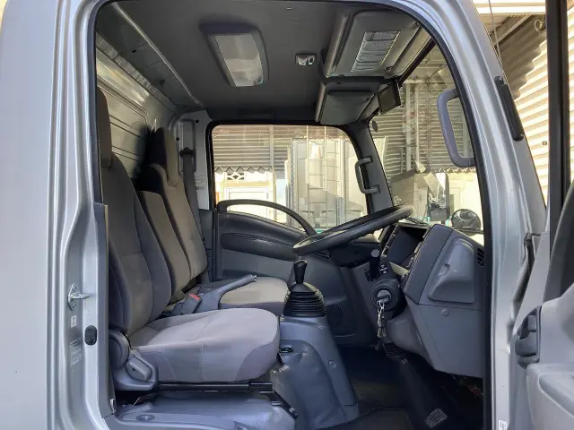 いすゞ エルフ TKG-NMR85Nの写真39