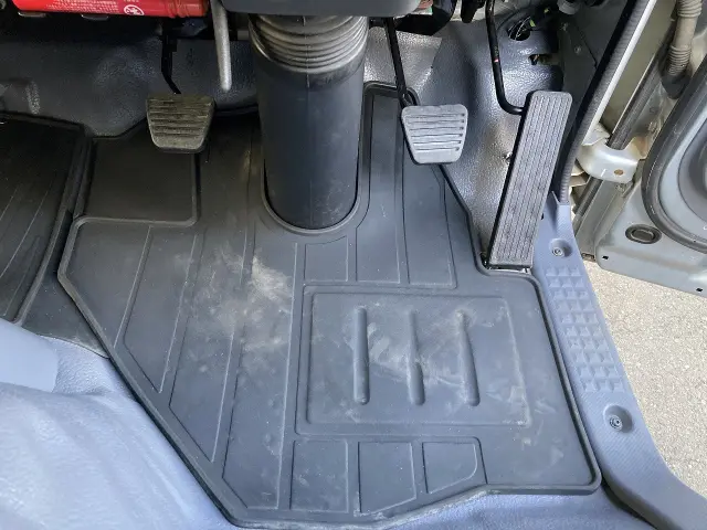 いすゞ エルフ TKG-NMR85Nの写真44