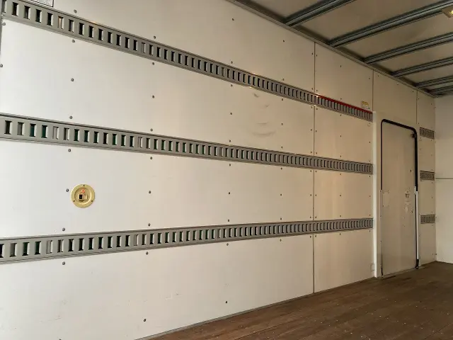 日野 デュトロ TKG-XZU720M(2WD)の写真23