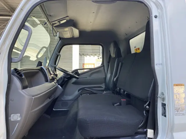 三菱 キャンター TPG-FEB50(2WD)の写真45