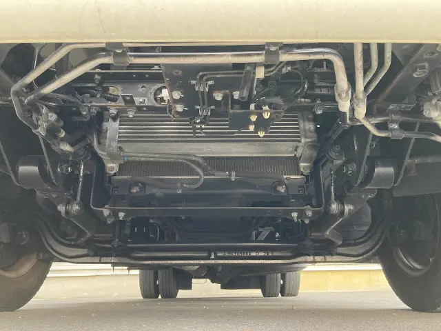 三菱 キャンター TPG-FEB50(2WD)の写真9