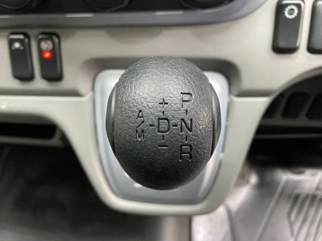 三菱 キャンター TPG-FEB50(2WD)の写真19