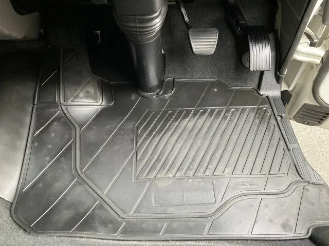 三菱 キャンター TPG-FEB50(2WD)の写真41