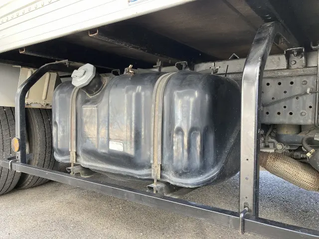 いすゞ エルフ TRG-NJR85AN(2WD)の写真11