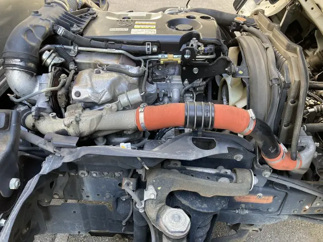 いすゞ エルフ TRG-NJR85AN(2WD)の写真32