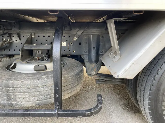 いすゞ エルフ TRG-NJR85AN(2WD)の写真34