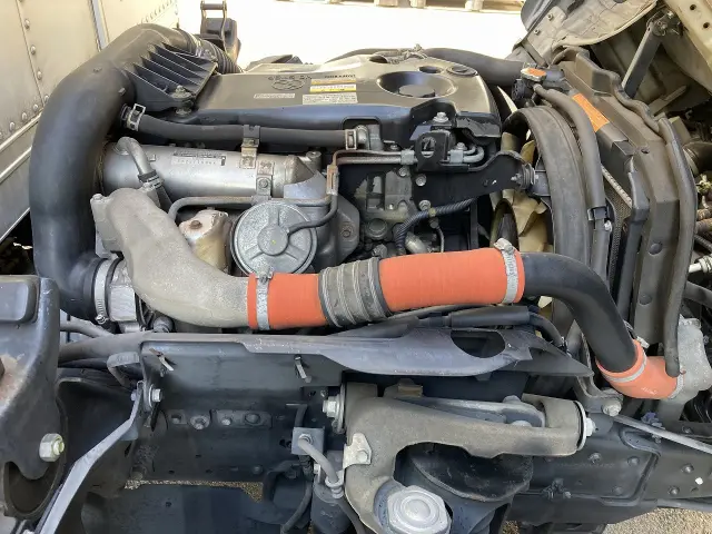 いすゞ エルフ BKG-NMR85AN(2WD)の写真33