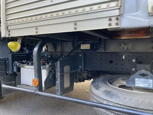 三菱 キャンター TKG-FEA50(2WD)の写真10