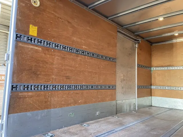 三菱 キャンター TKG-FEA50(2WD)の写真21