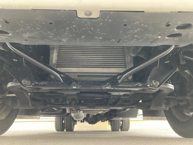 いすゞ エルフ TQG-NPR85AN(2WD)の写真8