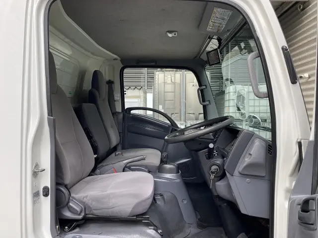 いすゞ エルフ TQG-NPR85AN(2WD)の写真38