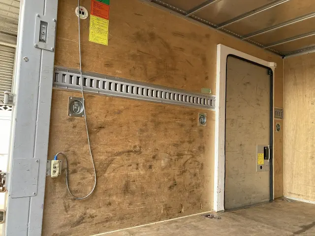 日産 アトラス TRG-FEA5W(2WD)の写真23