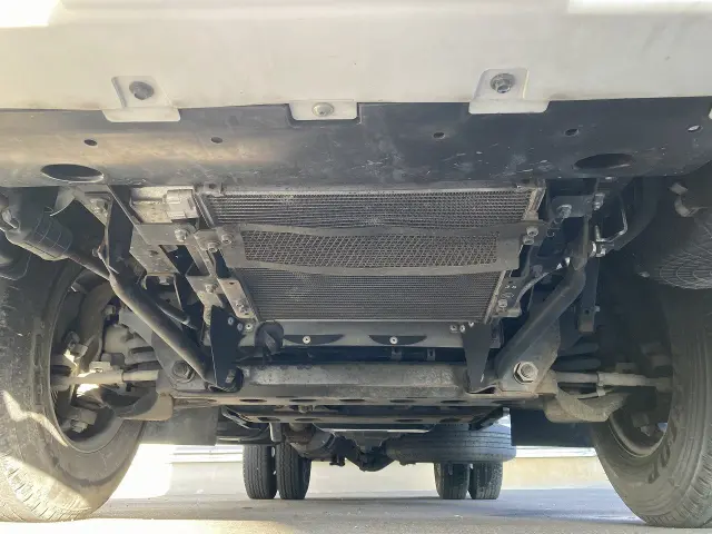 いすゞ エルフ TRG-NMR85AN(2WD)の写真9