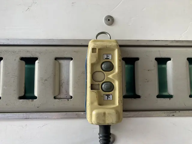 いすゞ エルフ TRG-NMR85AN(2WD)の写真29