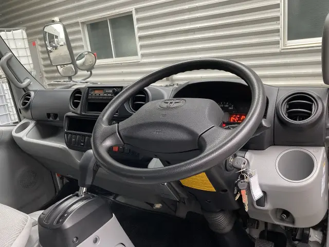 トヨタ ダイナ TKG-XZC605(2WD)の写真17