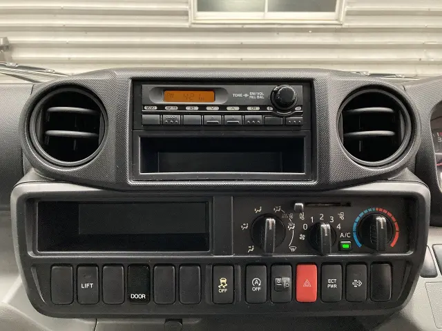 トヨタ ダイナ TKG-XZC605(2WD)の写真18