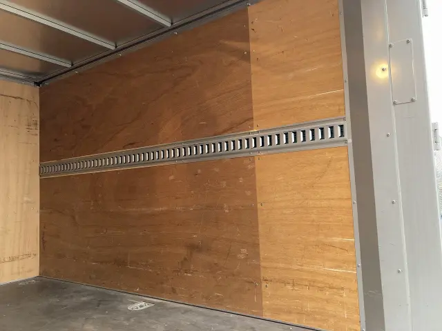 トヨタ ダイナ TKG-XZC605(2WD)の写真24