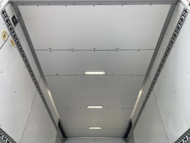 三菱 キャンター TPG-FEB80(2WD)の写真28