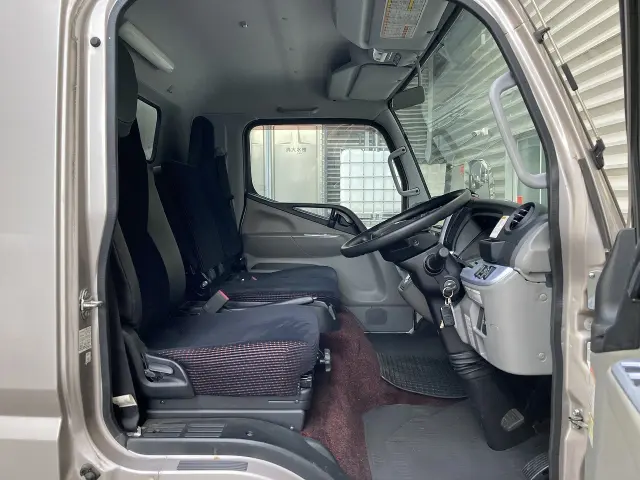 三菱 キャンター TPG-FEB80(2WD)の写真40